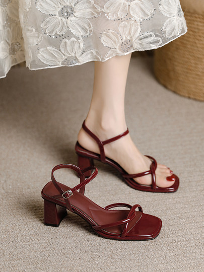 Summer burgundy high-heeled shoes for women 2025 new thick heel square toe strap with skirt fashion Roman sandals