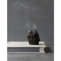 Spot Japanese original imported Southern Iron can only use Cone incense Owl small incense burner