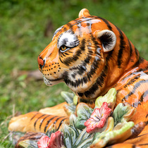 Tiger ornaments Tiger ceramics decorations for the Year of the Tiger Zodiac birthday gifts for elders