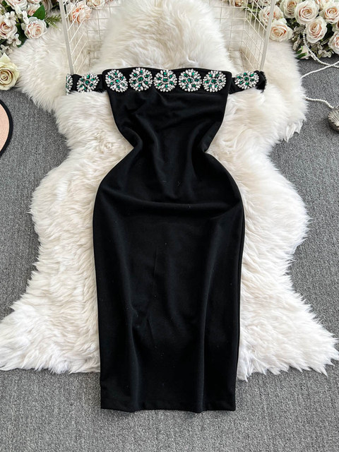 Light Luxury Socialite Sexy Strapless Backless Black Dress for Women, Heavily Embellished with Rhinestones, Waist-Cinching, Slimming, Bodycon Evening Gown