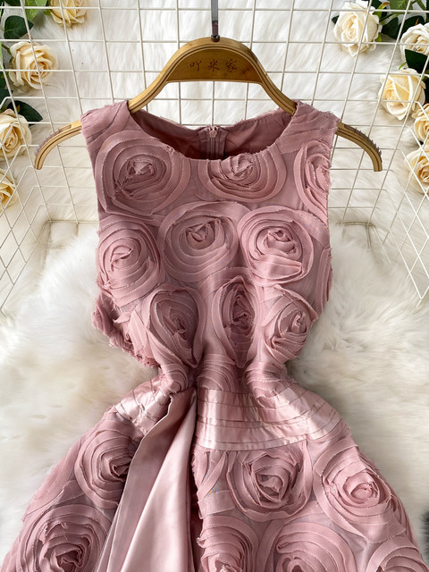 High-end temperament three-dimensional flower round neck sleeveless dress for women summer high-end evening dress skirt waist slimming