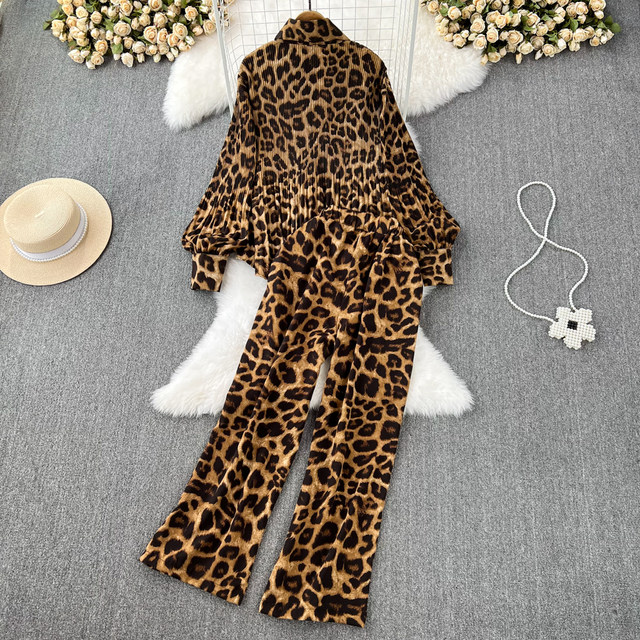 Fashion suit women's light and mature style lantern sleeves leopard print pleated shirt two-piece high waist wide-leg pants