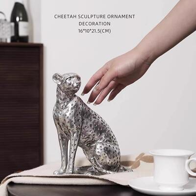 Qiwu Leopard Sculpture Table, leopard decorative item, living room entrance art, designer installation, fashionable and antique style