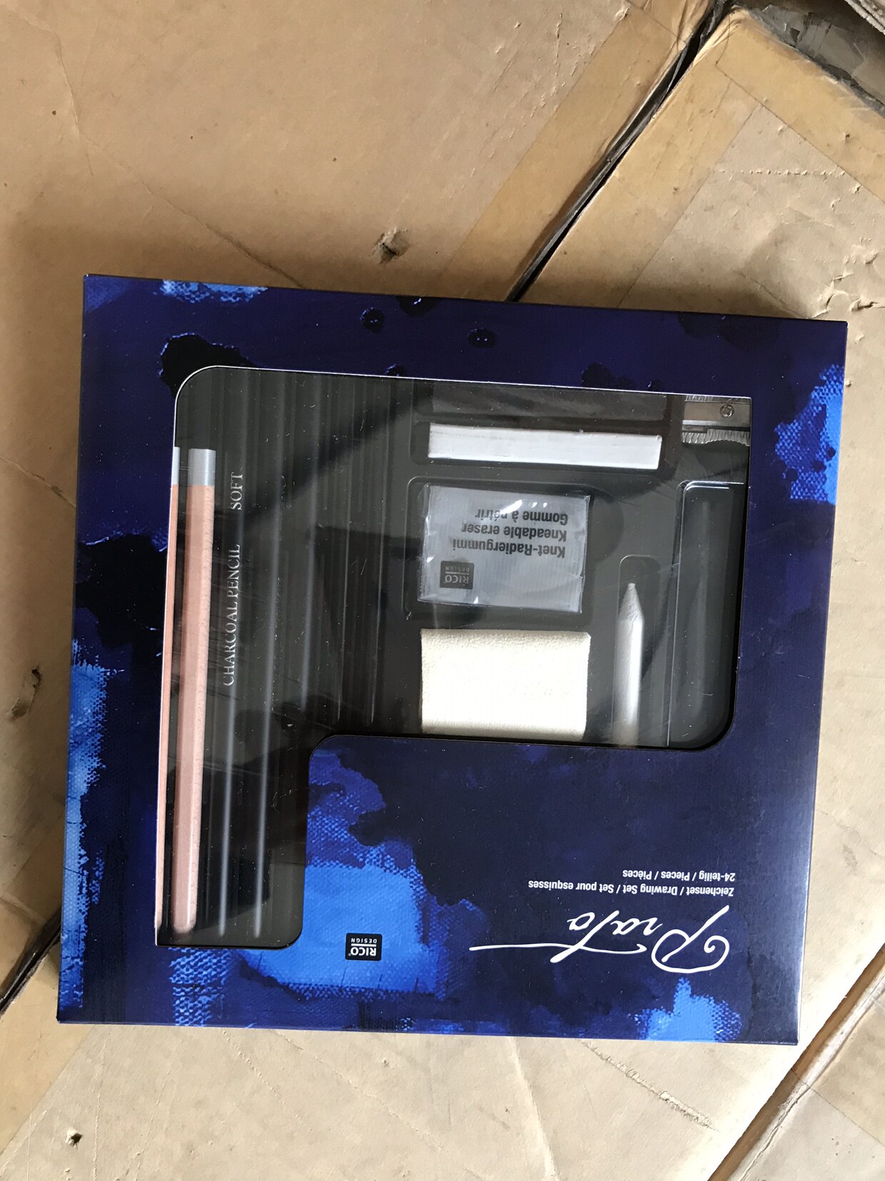 Tail Single Art Drawing Set with a pig skin