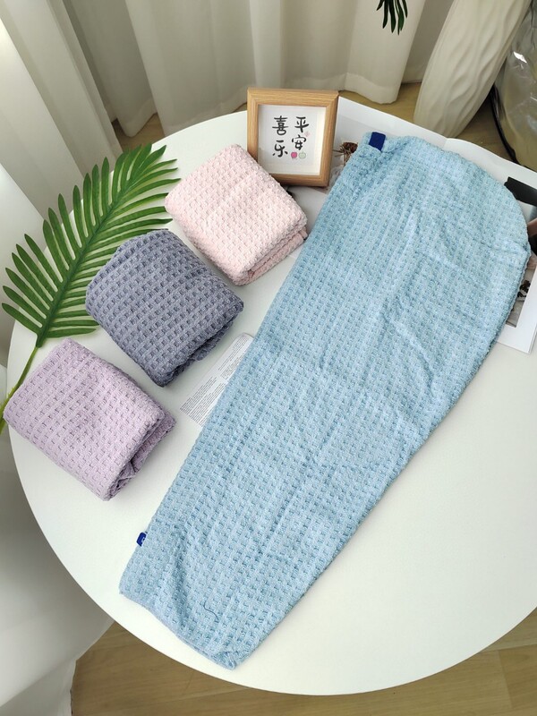 Highly Recommended! Aq Fourth and Fifth Generation Super Absorbent Hair Drying Cap, Very Easy to Use! No Returns after Opening! Highly Recommended! Aq Fourth and Fifth Generation Super Absorbent Hair Drying Cap, Very Easy to Use! No Returns after Opening!