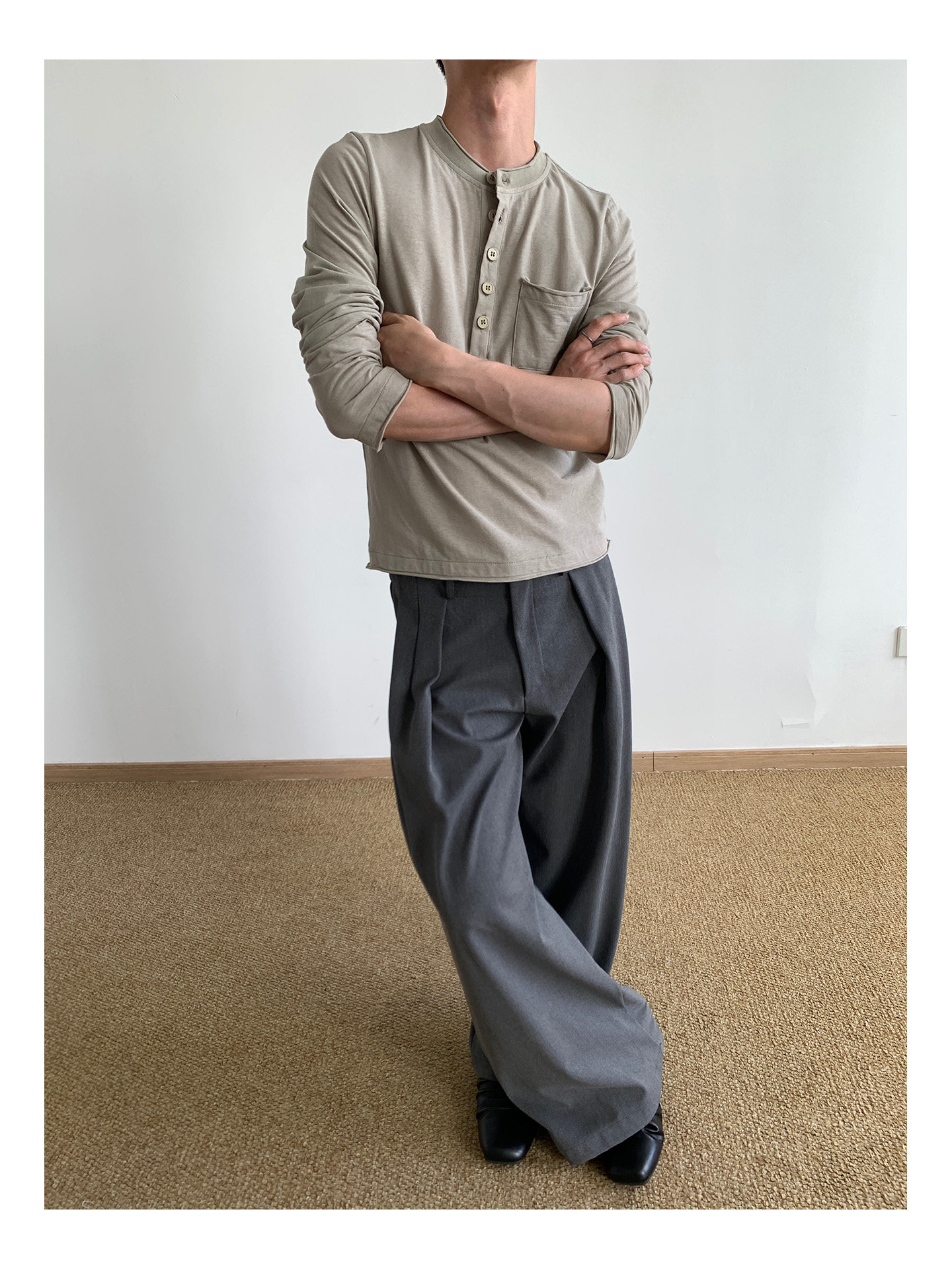 MION Henley Rolled-Edge Long-Sleeve Tee