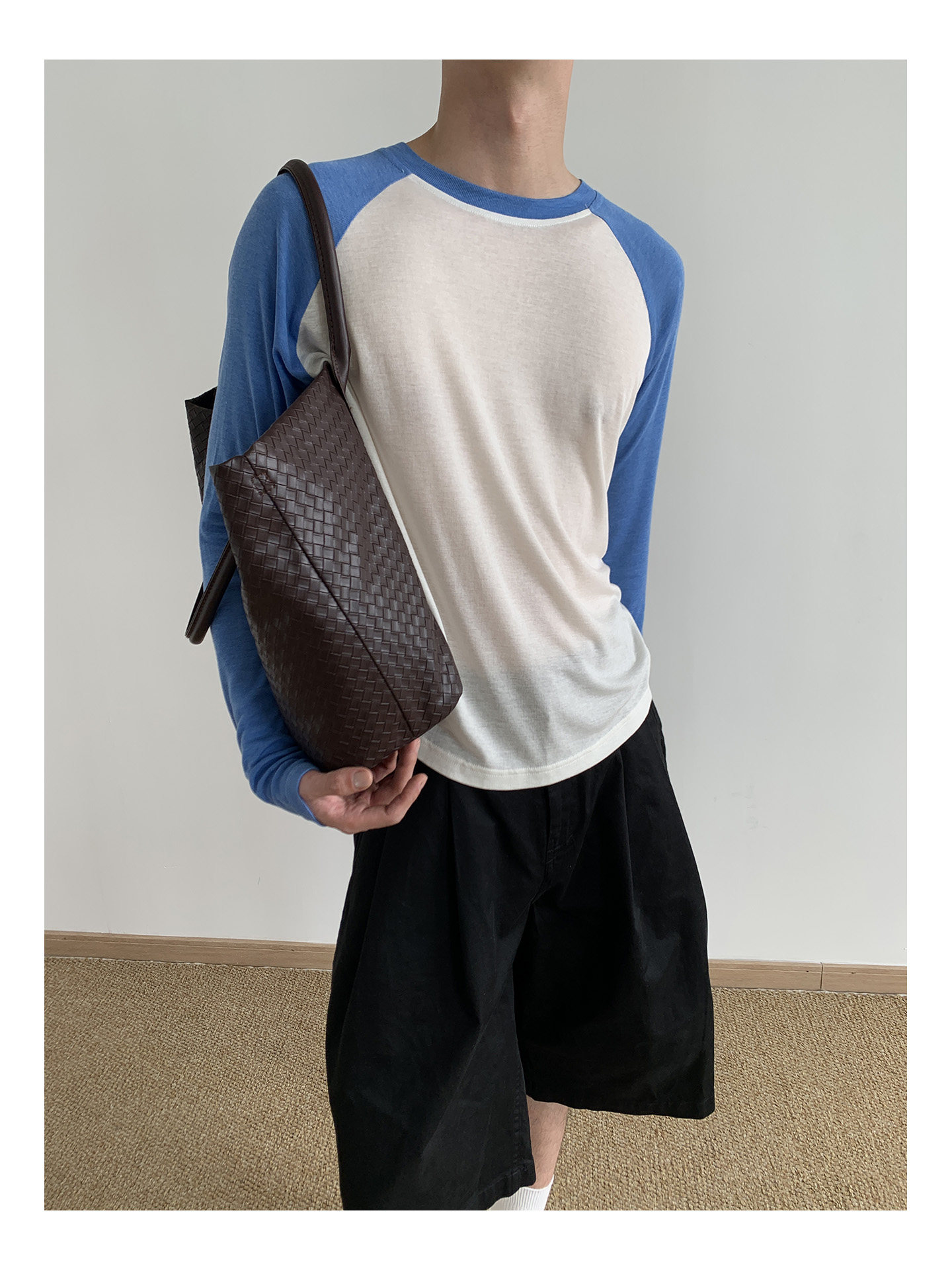 MION Cropped Raglan-Sleeve Crewneck Tee