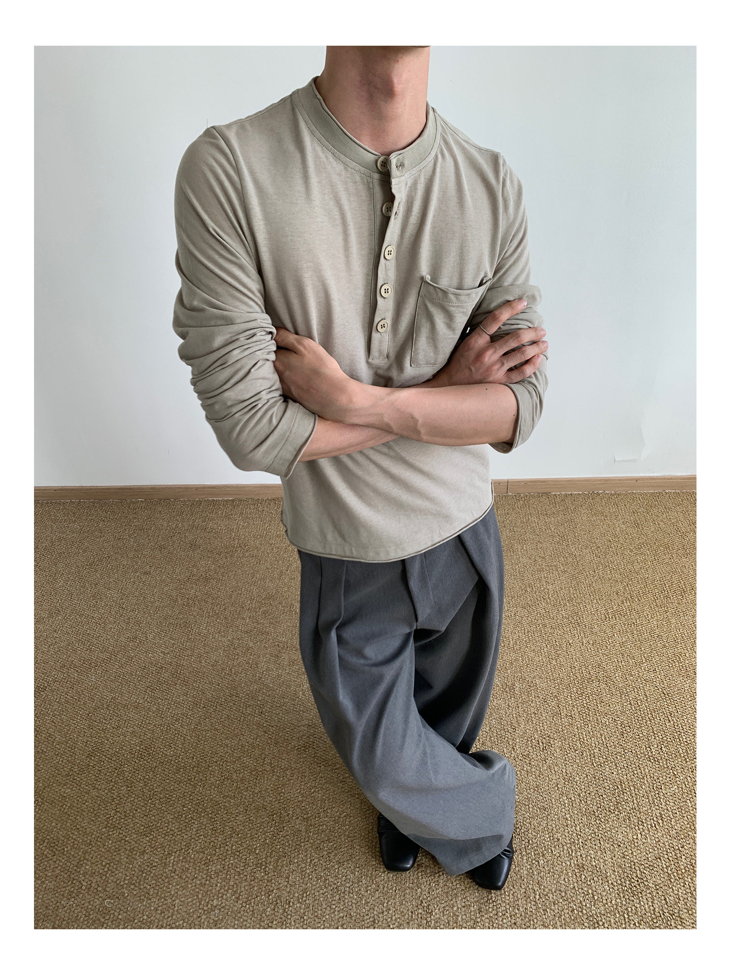 MION Henley Rolled-Edge Long-Sleeve Tee