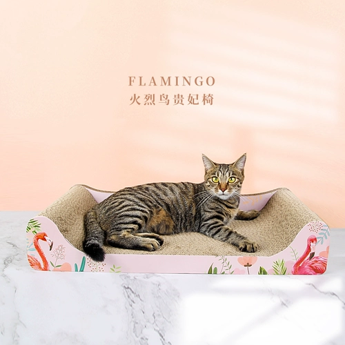 Кошка хватает большую кровать для кошки, стул, кошачьи гнездовые шлифовки, устойчивый