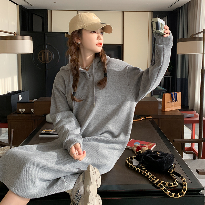 Gray Knitted Dress for Women, Long-Sleeved, 2025 Autumn New Korean Style, Loose Hooded Long Sweatshirt Dress
