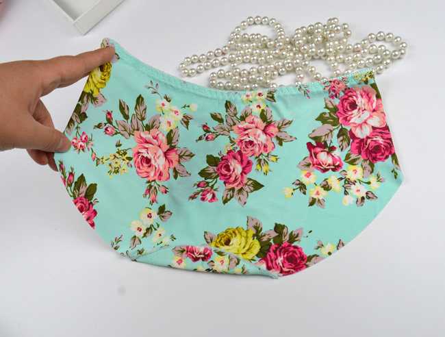 Slip jeunesse en soie Ice - Ref 645380 Image 30