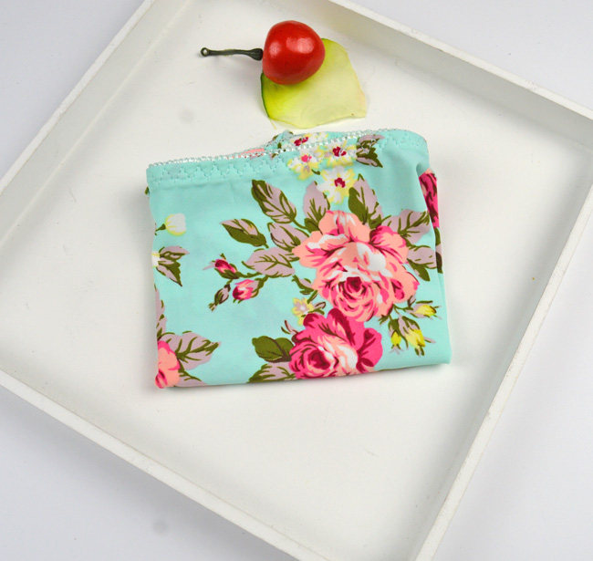 Slip jeunesse en soie Ice - Ref 645380 Image 34