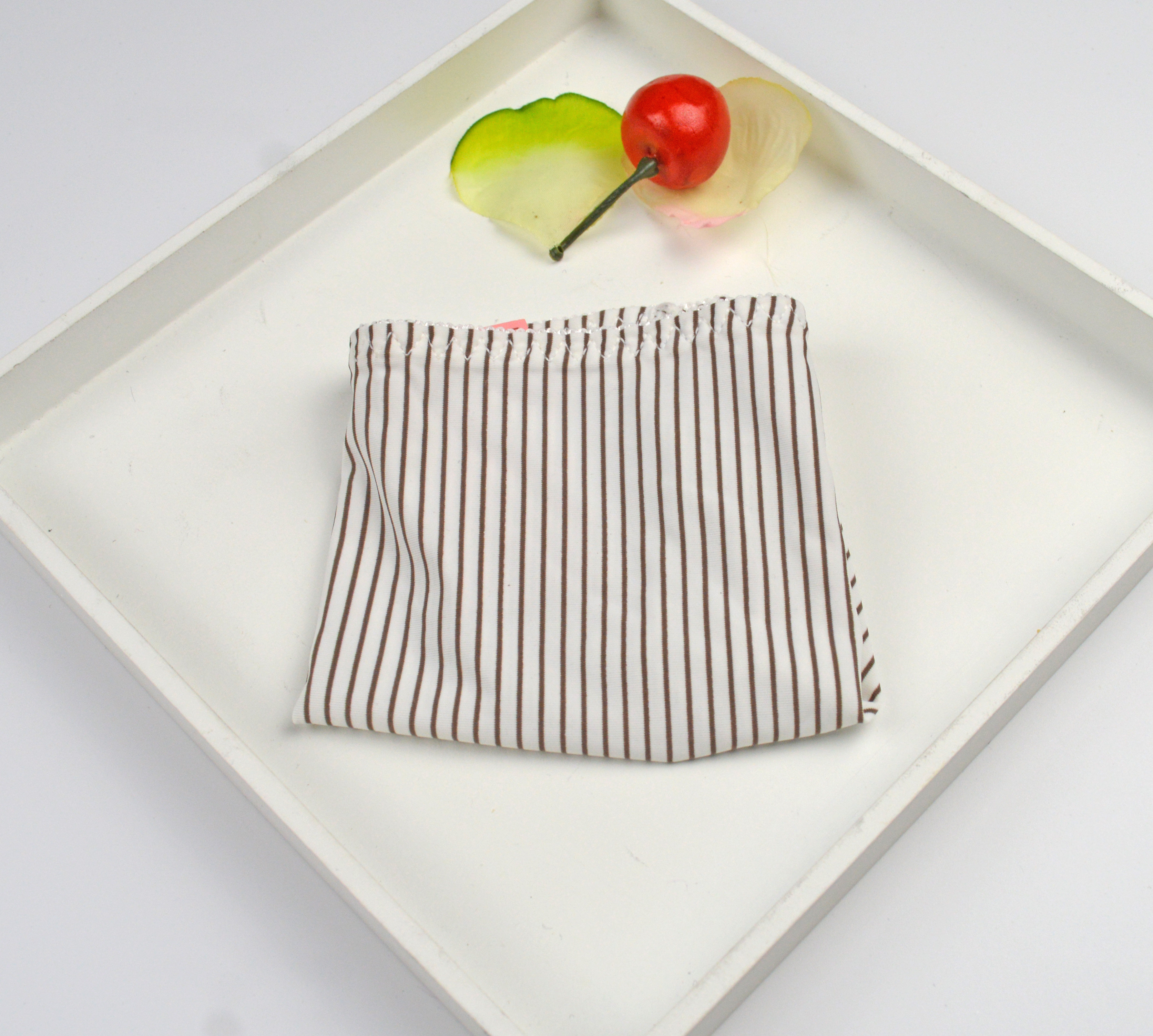 Slip jeunesse en soie Ice - Ref 645380 Image 41