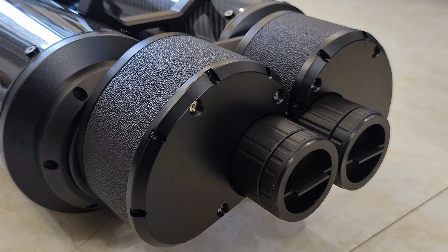 152ED binoculars, Large Paul 2 inversion system Vendor and Group