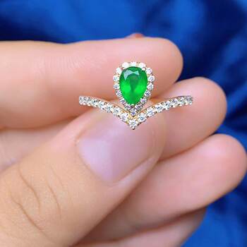 18k gold natural wood color emerald ring 4.5 x 5.5 water drop natural colored gemstone jewelry