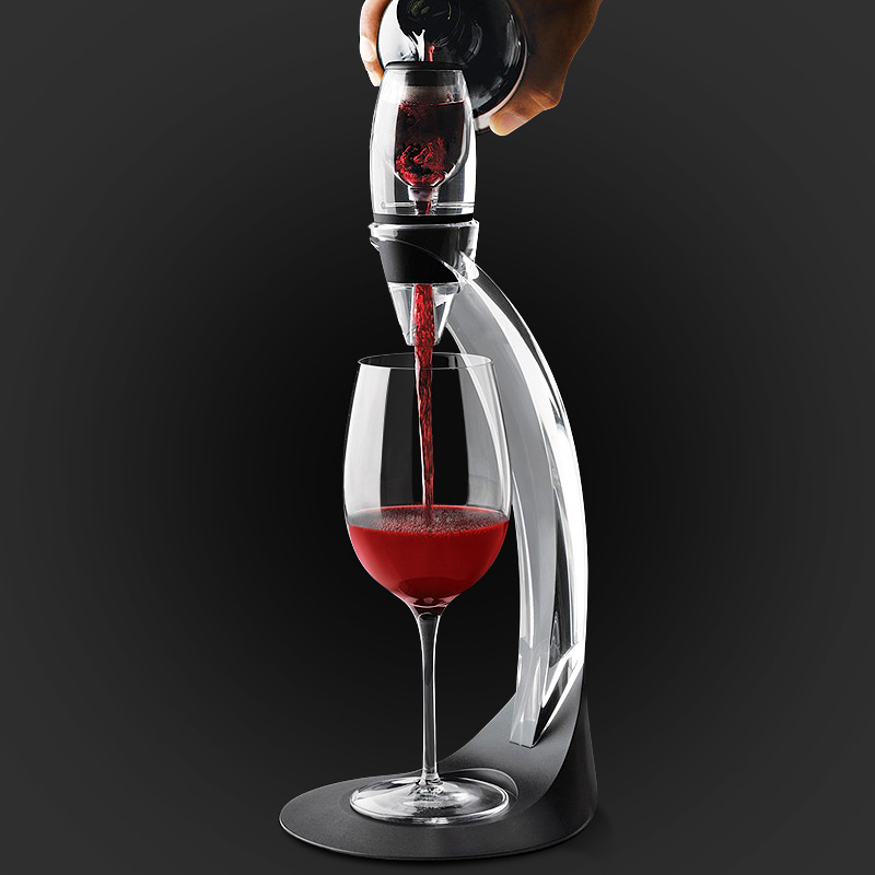 Creative fast wake wine LED glowing red wine pourer two pieces of magic divider wine set gift