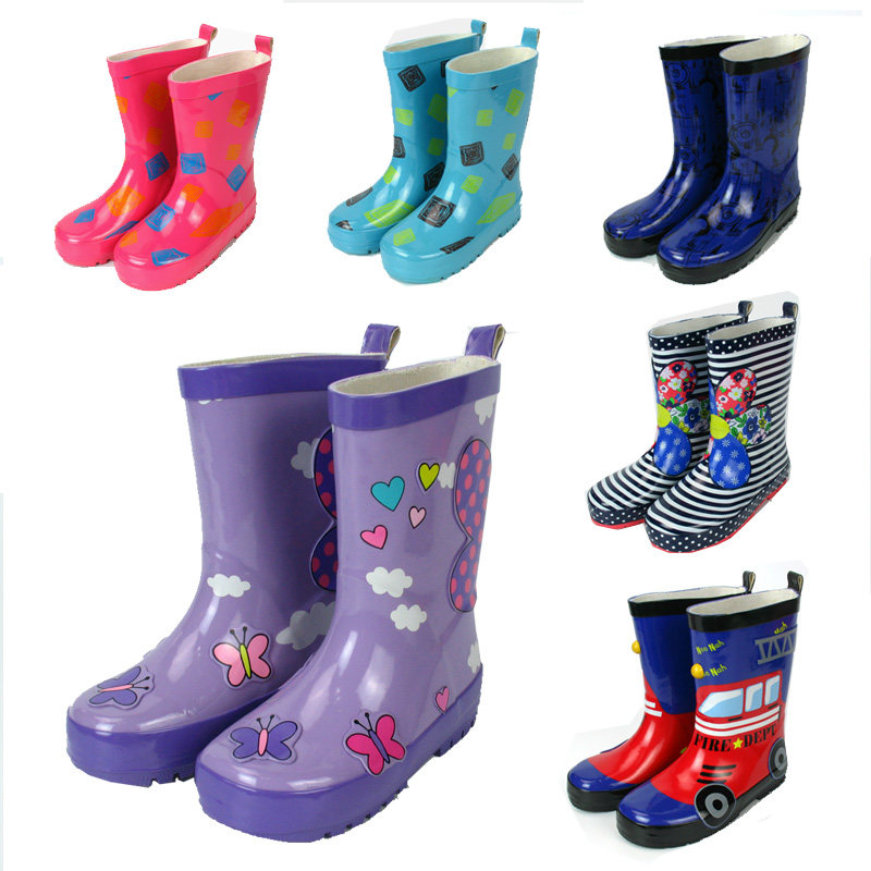 Children's rubber rainshoes boys and girls shoes anti-skid car boots baby water shoes KT cat baby boots prey clearing
