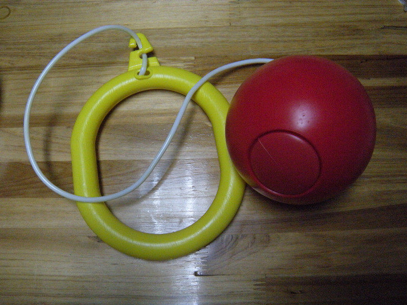 Thickened and hardened single foot ball Folk traditional game Bounce ball One foot chase ball Jump ball Welcome group purchase