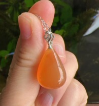 Yang Yujia Yunnan natural yellow dragon jade small Montenegrin ice seed water red old material drop silver collarbone pendant certificate