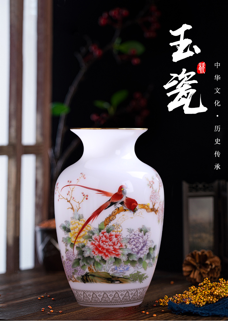 Jingdezhen ceramics powder enamel vase jade porcelain for bottle home flower arranging wine rich ancient frame sitting room adornment is placed