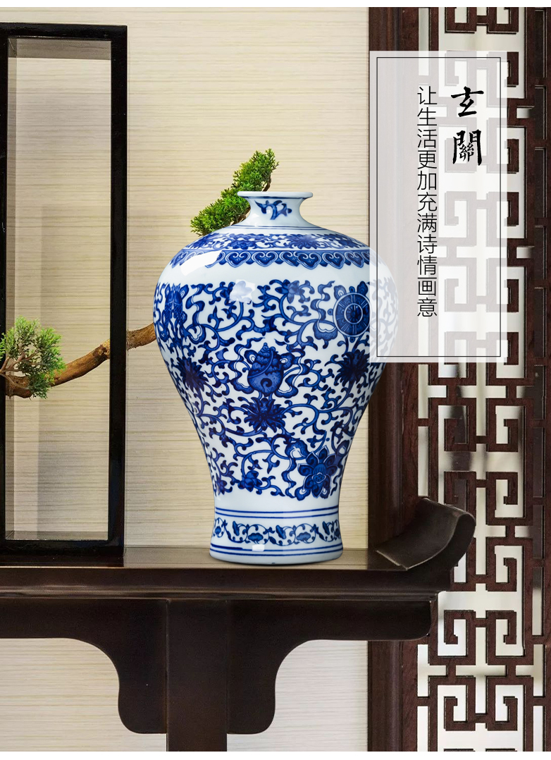 Jingdezhen ceramics antique blue and white porcelain vase flower arranging place of new Chinese style household living room TV cabinet decoration