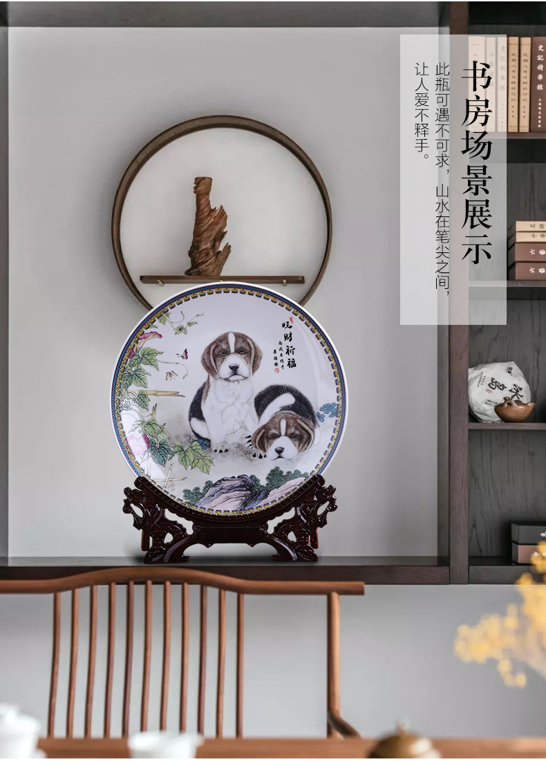 Jingdezhen ceramics hang dish red dog winter jasmine decoration plate living room TV cabinet decoration of Chinese style household furnishing articles