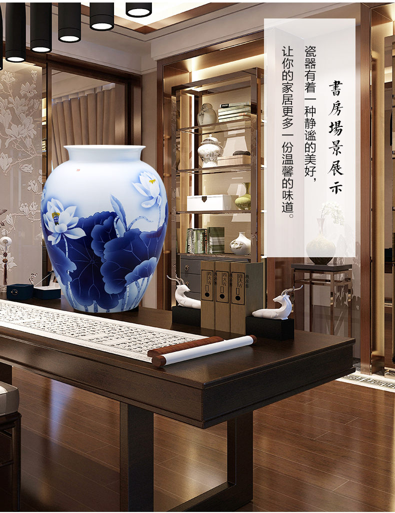Jingdezhen blue and white porcelain vase expressions using furnishing articles creative hand - made ceramics lotus sitting room of Chinese style household ornaments