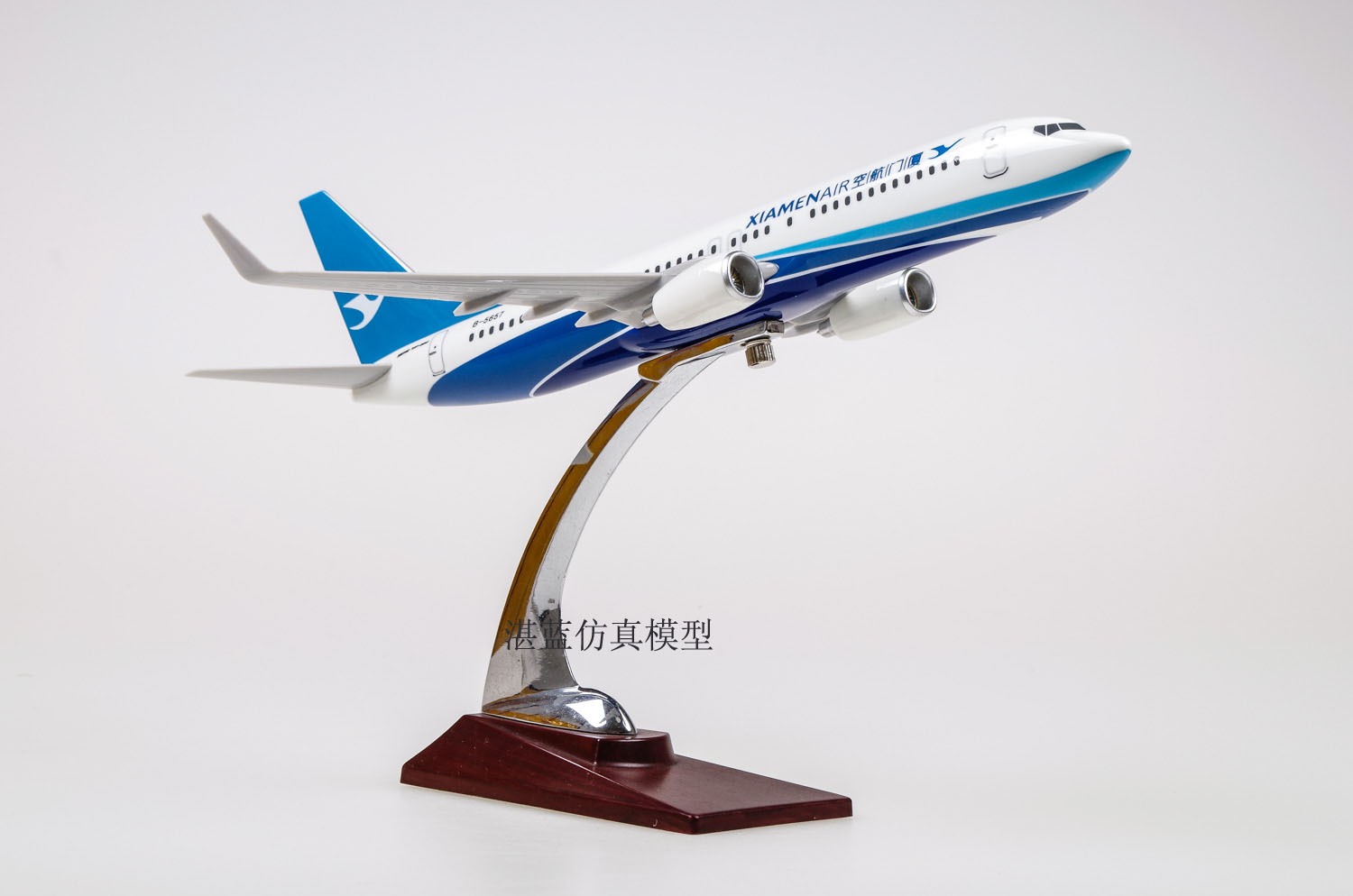 30 cm Xiamen Airlines Xiamen Airlines Boeing 737 nhựa tĩnh máy bay chở khách mô hình mô hình mô phỏng hinh xe moto