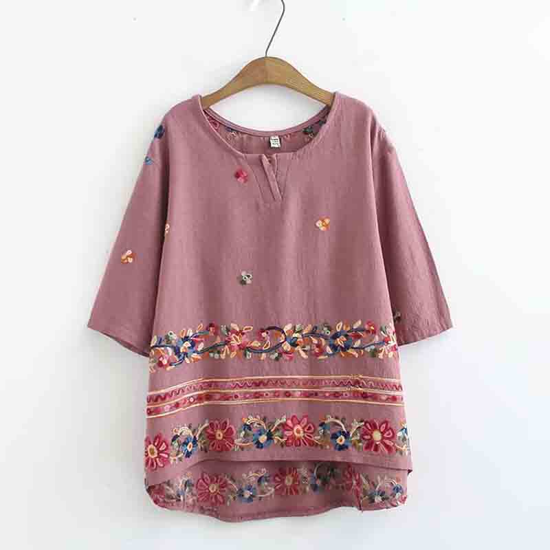 Middle aged women's clothing 2020 Summer short sleeves Embroidery Flowers Fashion Loose Veil middle-aged Mom Loaded T-shirt Blouse