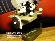 Japan Di * Ni Marine Jedi High-end Collection of boxed wood retro Mitch Minnie aircraft Rocking Toys