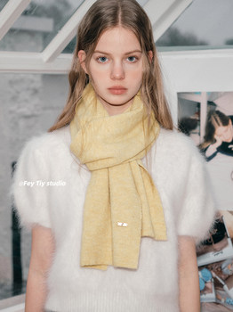 Selected customized wool knitted warm scarf for couple