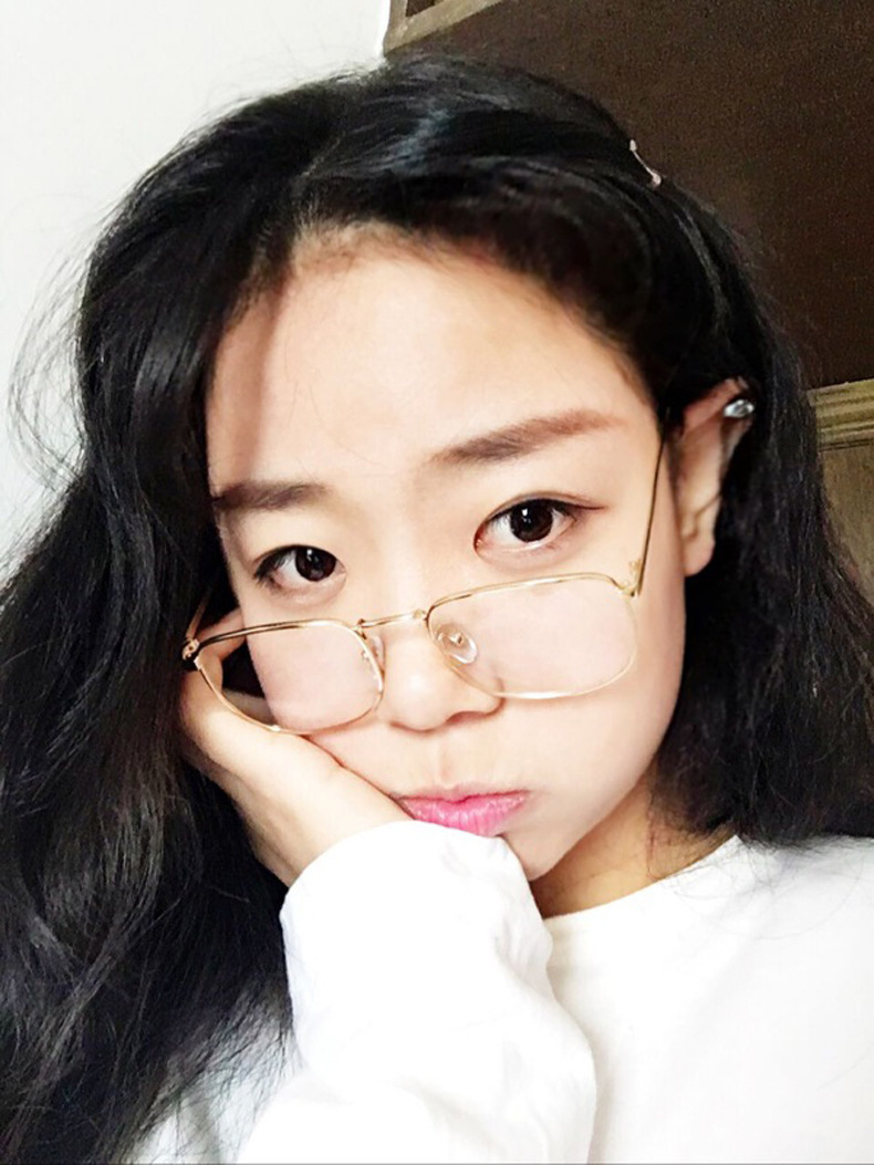 Phiên bản tiếng Hàn của khung mắt siêu nhẹ bằng kim loại vuông gương phẳng retro nữ kính khung nam với kính cận sinh viên kính lão