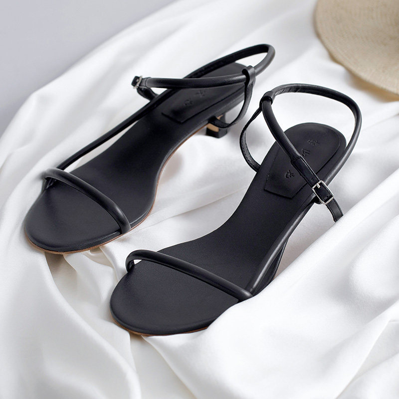 Fumiya Terayama Muyuan high-quality sheepskin one-word thin strap sandals, simple and elegant, versatile kitten heel adjustment buckle