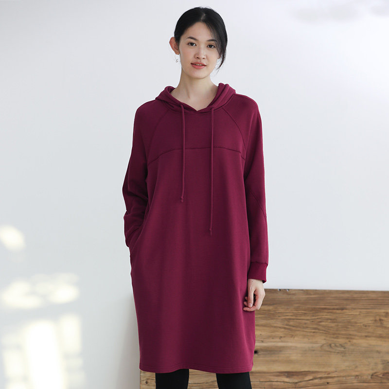 The Temple Mountain Wen is also the time for the autumn and winter sets of the new casual minimalist pure cotton tricolor for the long version of the necropolis