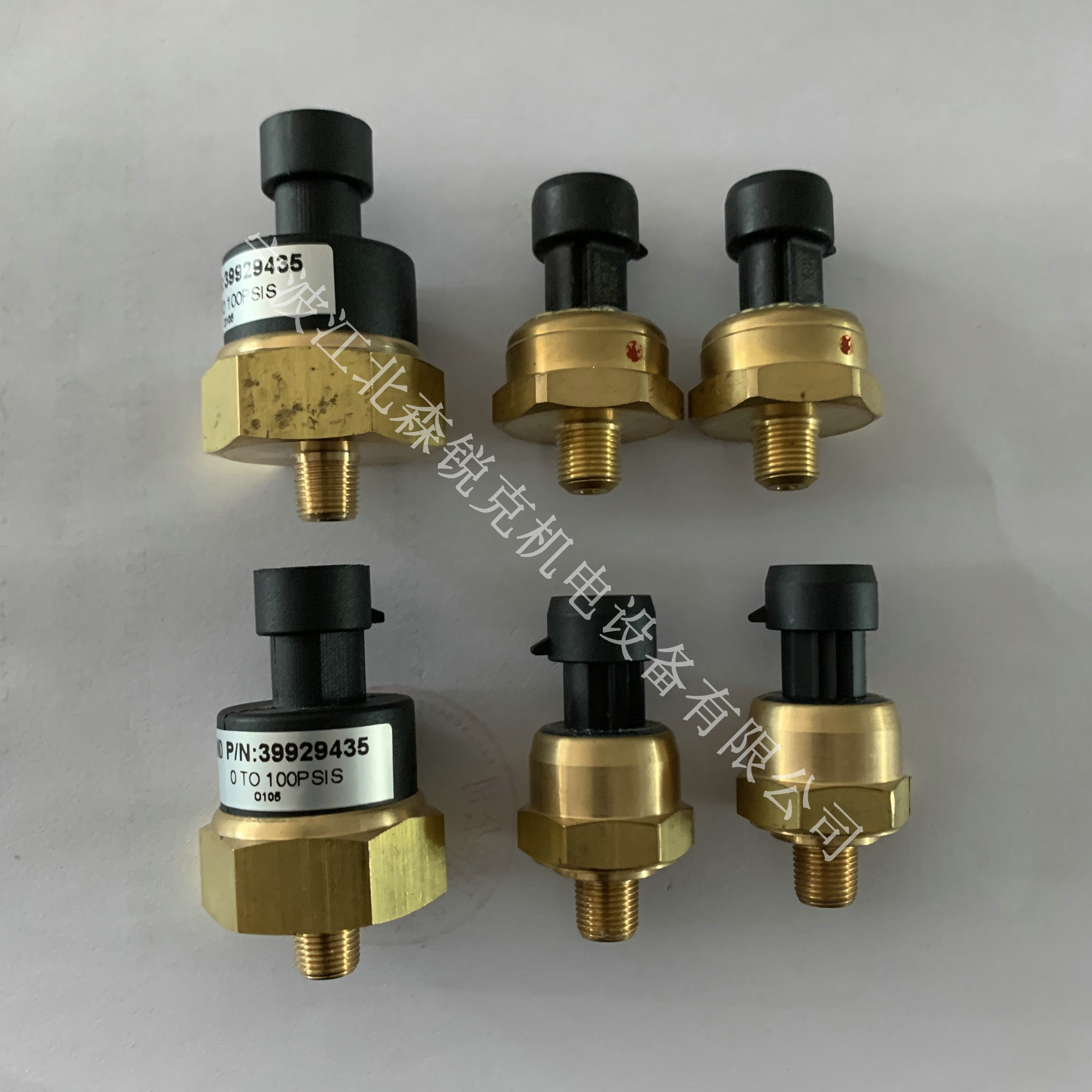 Pressure sensor 39929435 is suitable for Ingersoll Rand pressure transmitter 67829895 P165-5843