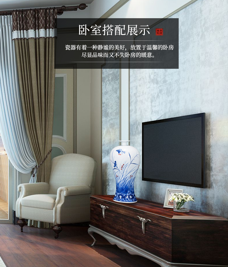 Jingdezhen ceramics hand - made household adornment blue and white porcelain vase wine porch sitting room TV ark, furnishing articles