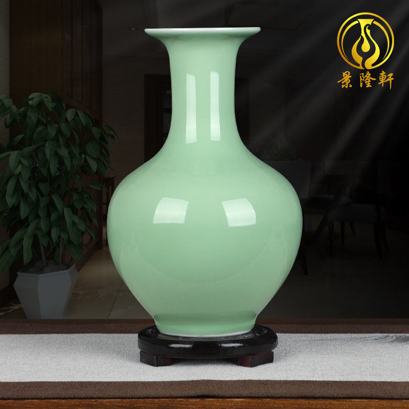Jingdezhen Ceramic vase Shadow green Porcelain Bean Green Glaze Pendulum with flower floral instrument Bogu shelf Multi-treasure House Living Room Adornment