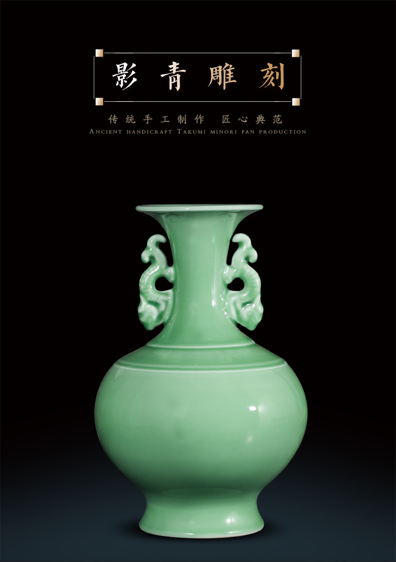 Jingdezhen ceramics antique hand shadow blue bottle of flower arranging rich ancient frame wine sitting room adornment home furnishing articles