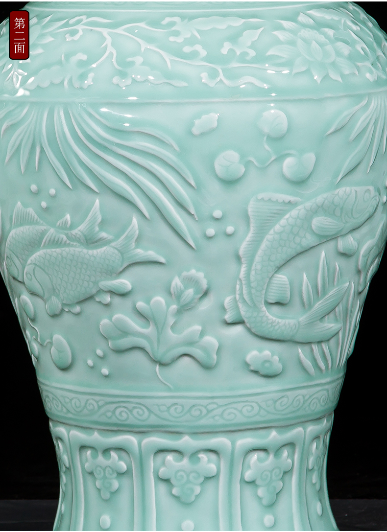 The jingdezhen ceramics by hand throwing carve shadow qdu vase porch hotel villa home decoration furnishing articles