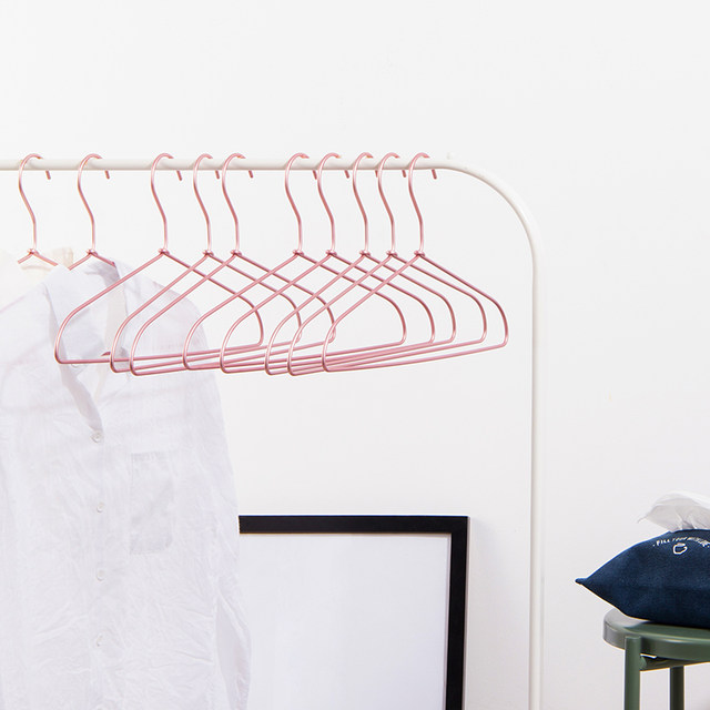 ຕູ້ເສື້ອຜ້າອາລູມີນຽມໂລຫະປະສົມເຄື່ອງນຸ່ງຫົ່ມ rack ໂລຫະເຄື່ອງນຸ່ງຫົ່ມສະຫນັບສະຫນູນງ່າຍດາຍ slip seamless trouser rack ເຄື່ອງນຸ່ງຫົ່ມແຫ້ງ rack hanging ສະຫນັບສະຫນູນເດັກນ້ອຍໃນຄົວເຮືອນ