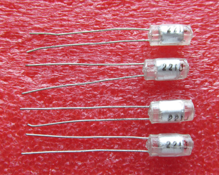 200P 200P 50V 50V 50V 220P 221P 221P 50V 50V thin film capacitive polystyrene capacitive lantern capacitor