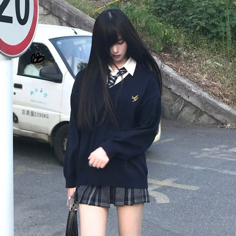 Huaqianzhu Original Kitagawa High School Style Sweater Jk Autumn/Winter Knitted Sweater School Uniform Style Versatile Top Huaqianzhu Original Kitagawa High School Style Sweater Jk Autumn/Winter Knitted Sweater School Uniform Style Versatile Top