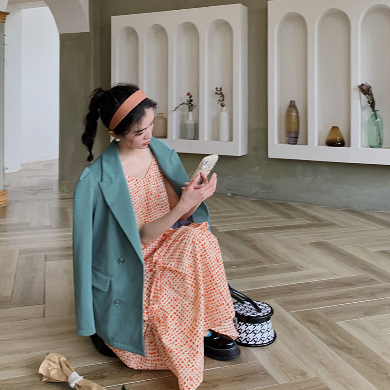 Plum ripe retro literature and art solid color leather suit jacket loose girly temperament Early spring small suit