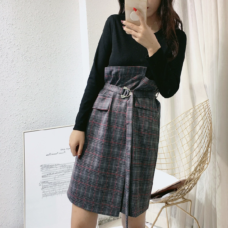 Đầu mùa thu giả váy hai dây nữ dài tay lưới mới khí chất đáy váy