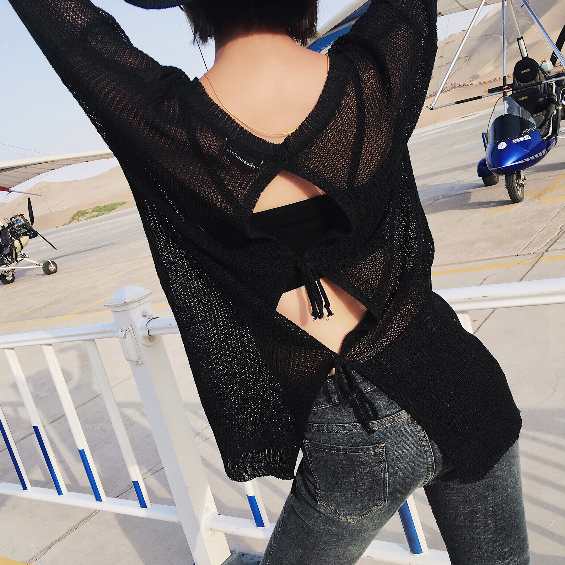 早秋装新款女装2017镂空破洞针织衫透视上衣宽松毛衣套头薄款罩衫