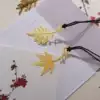 Cute stationery Flower shape hollow metal bookmark Exquisite brass bookmark Student small exquisite mini bookmark