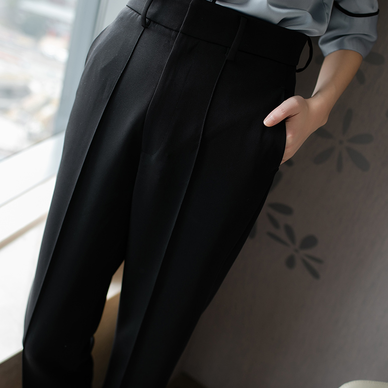 Thả xuống tinh khiết màu đơn giản lỏng màu đen thẳng quần áo thẳng túi quần ống cao eo phụ nữ giản dị