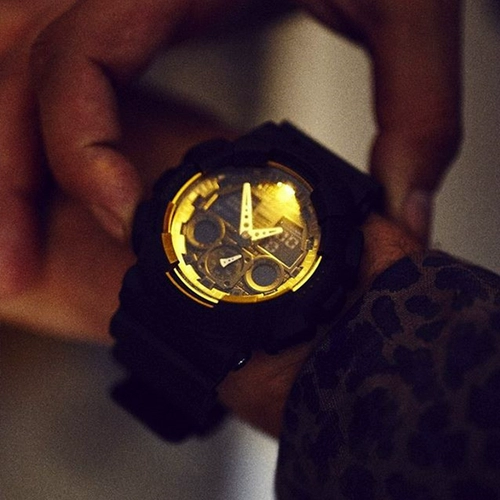 卡西欧 Смотреть мужское gshock Dark Heart Version Version Sport Водонепроницаемые электронные мужские часы GA-100CF-1A