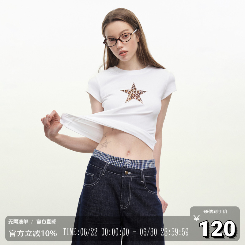Codice Lab Leopard Print Embroidered Patch Star Pattern Fun Regular Shoulder Short-Sleeve T-Shirt for Women, Slim Fit, Versatile