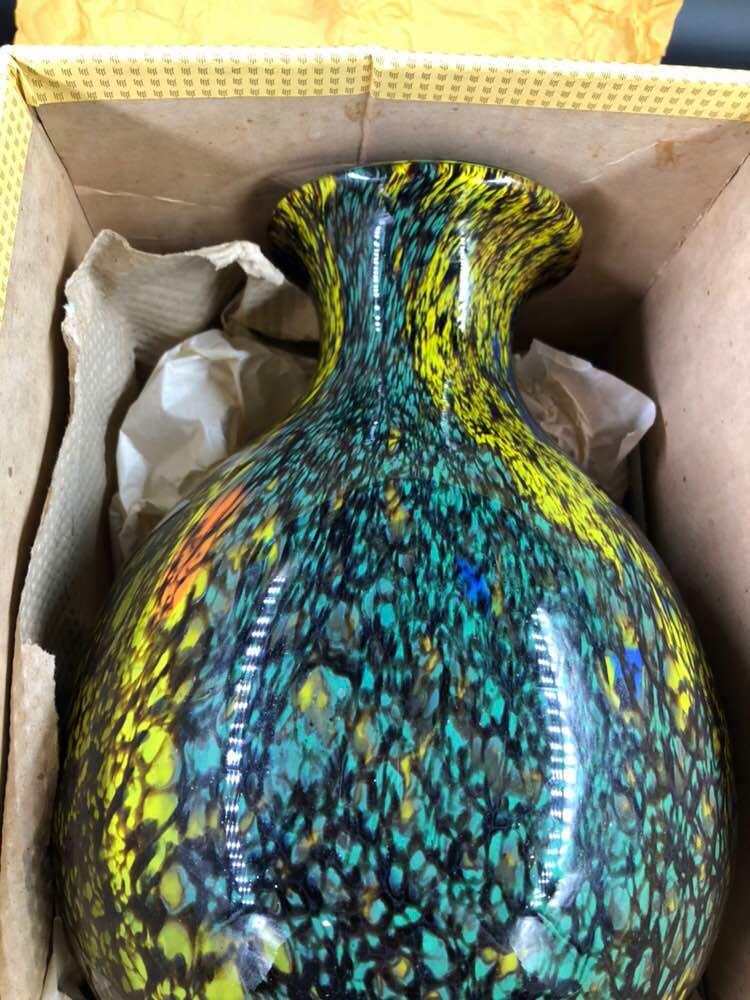 精品 日本回流昭和70年代kamei硝子厚重黑琉璃孔雀彩花瓶5 7斤